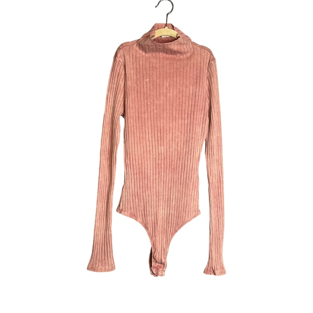 FP Movement Bodysuit Size M Pink Mock Neck Long Sleeve Ribbed Mineral Wash NEW